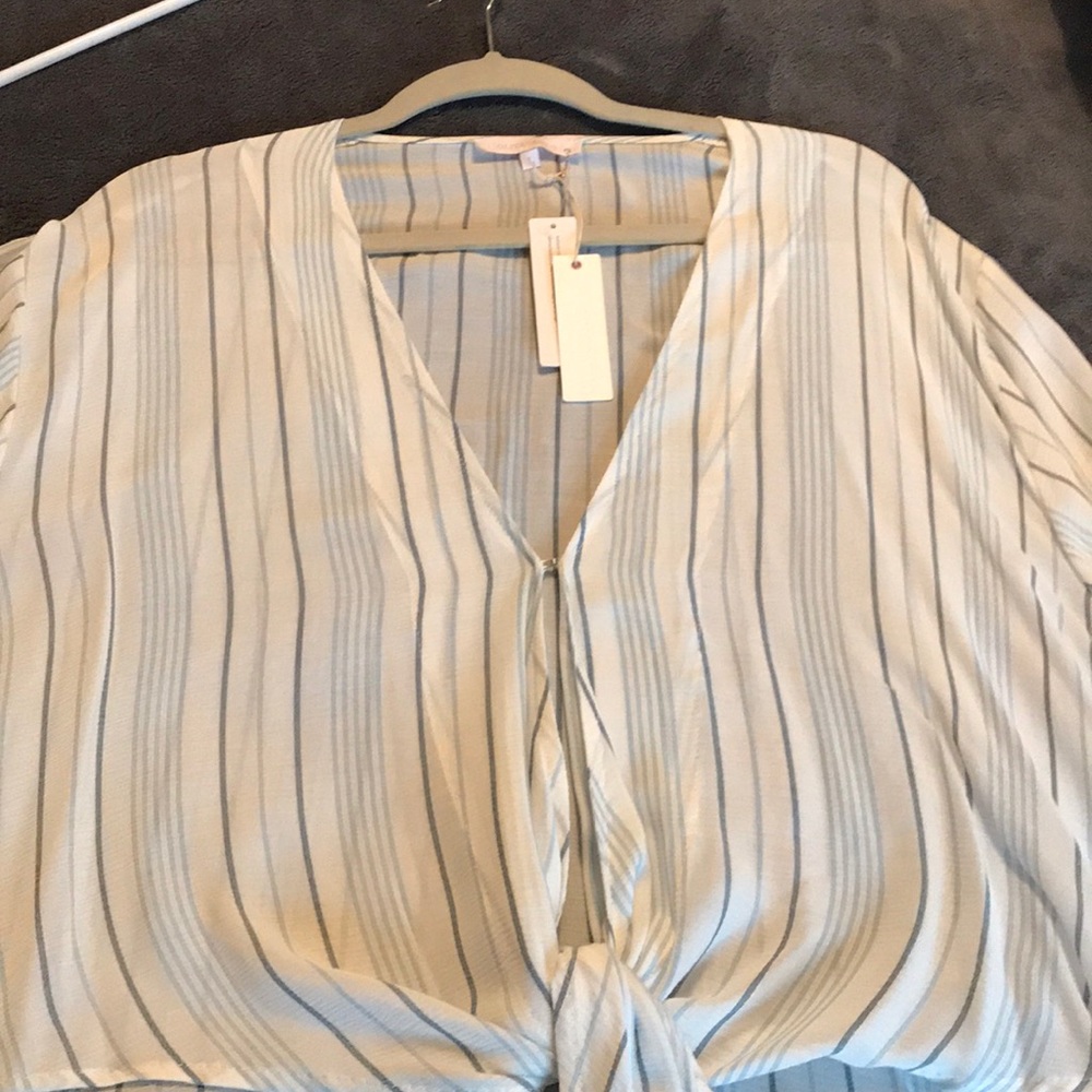 Brand new with tags flow he crop top